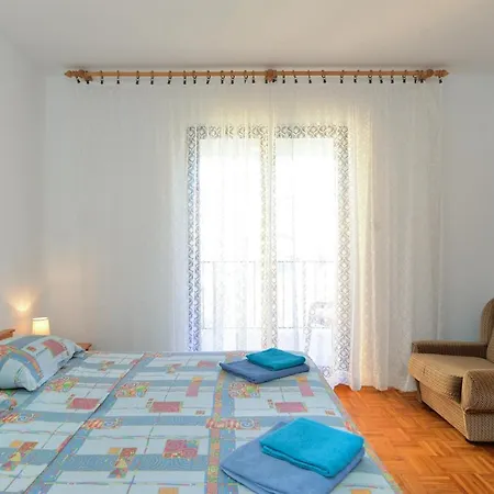 Vanga 533 Πούλα