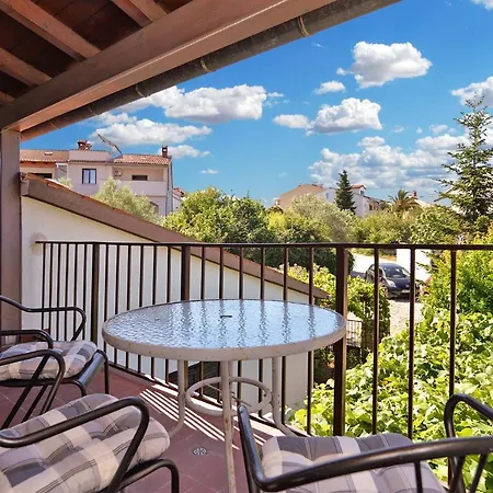 Vanga 533 Apartmán *